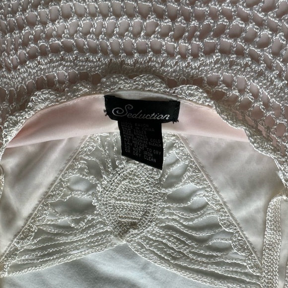 Vintage Seduction Brand Tank - Picture 5 of 5